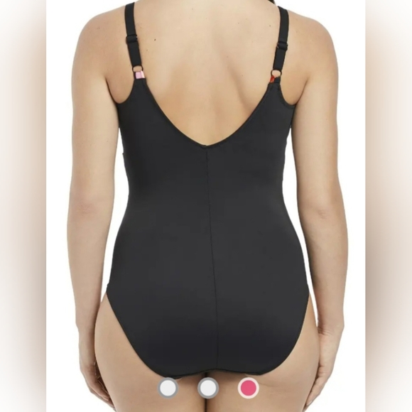 Christina Women's Chic/Vibrant Floral One Piece Swimsuit 12D - Picture 7 of 15